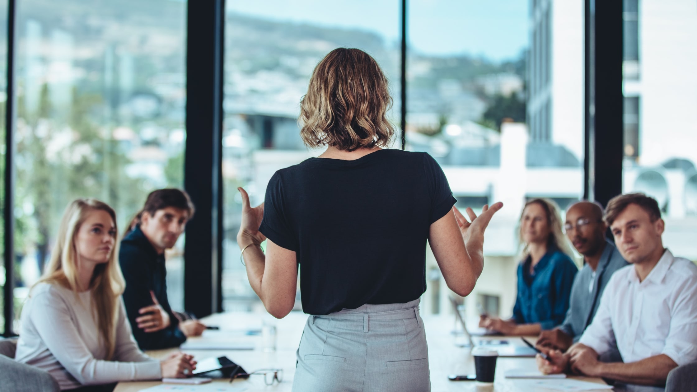 Inglese per il lavoro - Fare presentazioni e parlare davanti ad altre persone